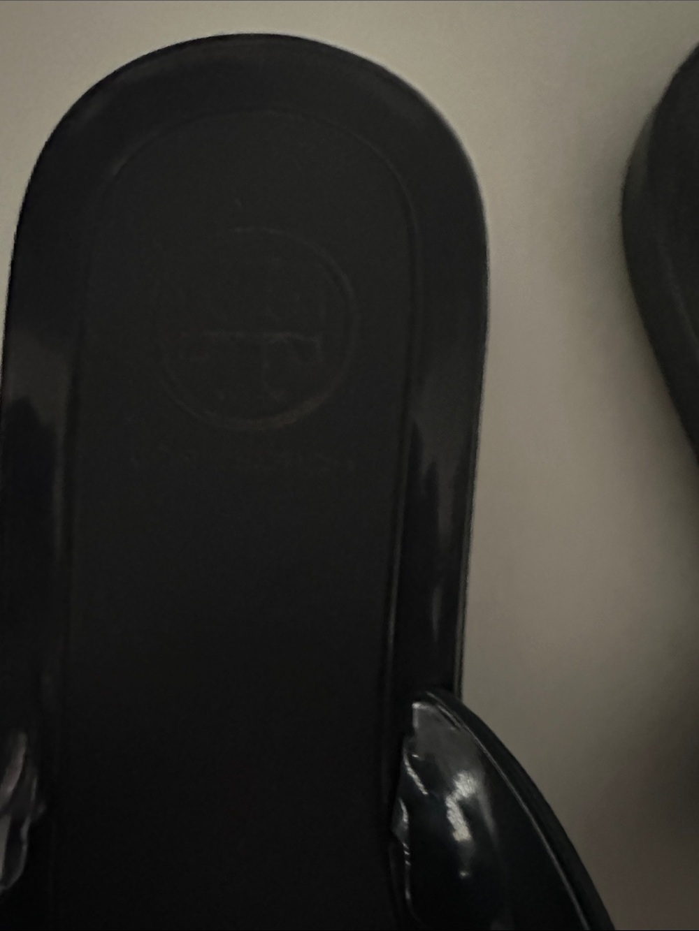 Tory Burch Navy / Black Logo Jelly Thong Sandals - Picture 3 of 5